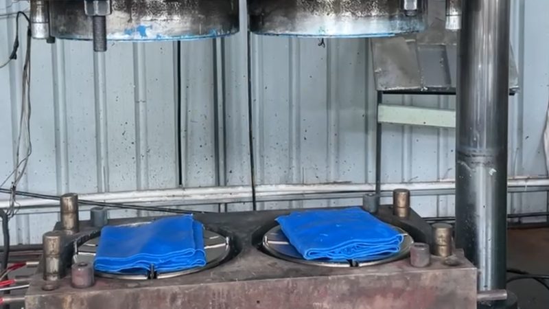 汽车模具加工：揭秘其核心工艺与关键技术**