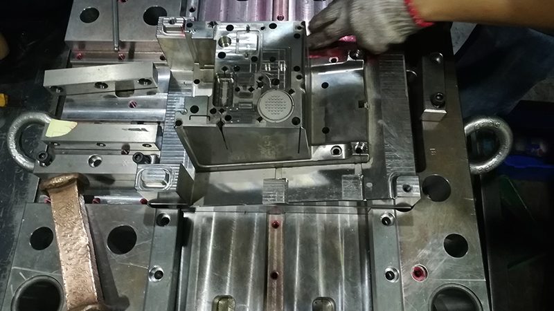 吹塑模具加盟代理费背后的真实账本